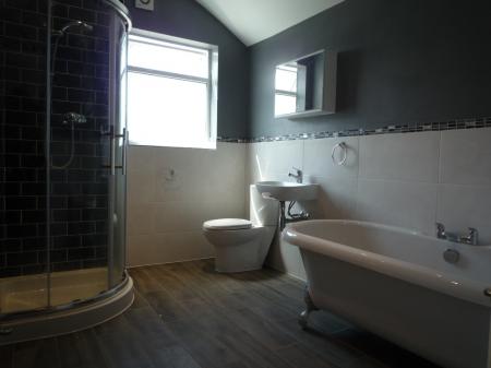 2 bedroom Terraced House to let in Merrivale Road, Bearwood, Birmingham, B66