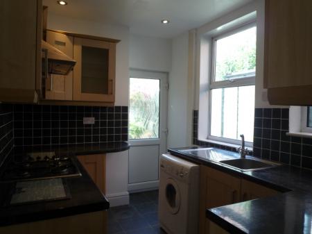 2 bedroom Terraced House to let in Merrivale Road, Bearwood, Birmingham, B66
