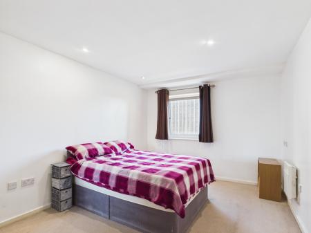 1 bedroom Flat for sale in Masshouse Plaza, Birmingham, B5