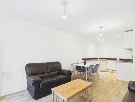 2 bedroom Flat to let in Essex Street, City Centre, Birmingham, B5