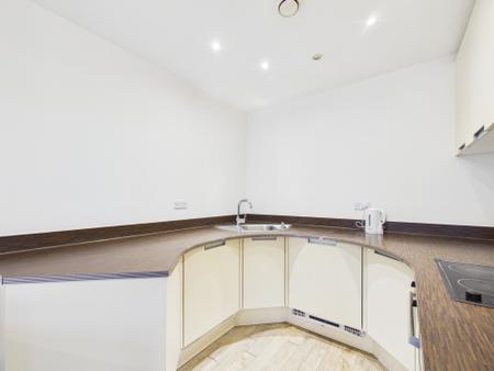 2 bedroom Flat to let in Essex Street, City Centre, Birmingham, B5