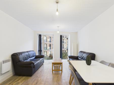 2 bedroom Flat to let in Essex Street, City Centre, Birmingham, B5