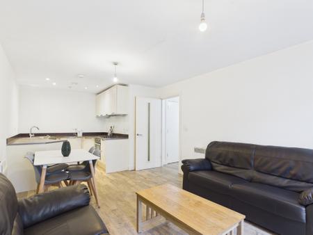 2 bedroom Flat to let in Essex Street, City Centre, Birmingham, B5