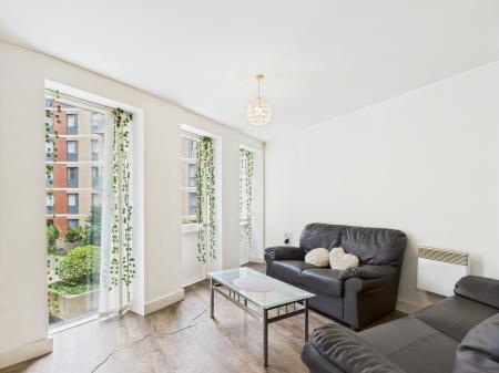 2 bedroom Flat for sale in Essex Street, City Centre, Birmingham, B5
