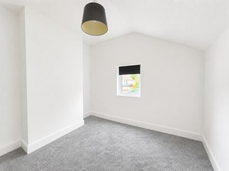 2 bedroom Flat to let in Sandon Road, Harborne, Birmingham, B17