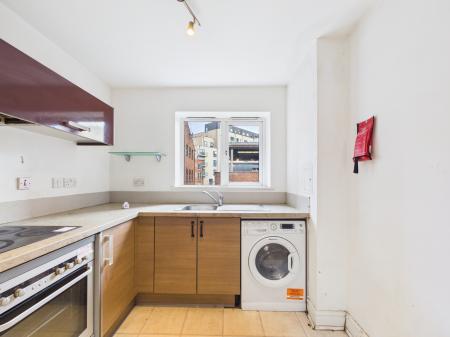 3 bedroom Flat for sale in 10 Townsend Way, City Centre, Birmingham, B1