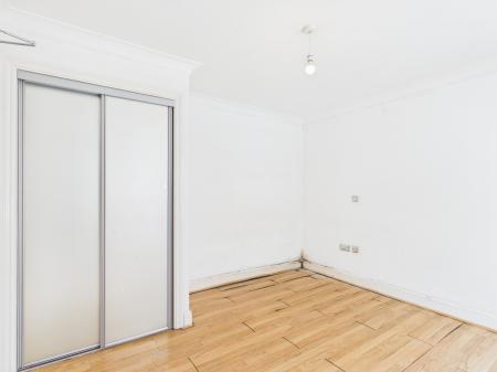 3 bedroom Flat for sale in 10 Townsend Way, City Centre, Birmingham, B1