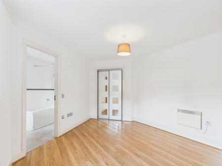 3 bedroom Flat for sale in 10 Townsend Way, City Centre, Birmingham, B1