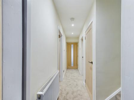 3 bedroom Semi-detached house to let in Reddicap Heath Road, Sutton Coldfield, B75