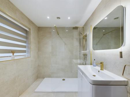 3 bedroom Semi-detached house to let in Reddicap Heath Road, Sutton Coldfield, B75
