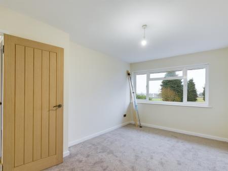 3 bedroom Semi-detached house to let in Reddicap Heath Road, Sutton Coldfield, B75