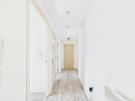2 bedroom Flat for sale in Rickman Drive, Birmingham, B15