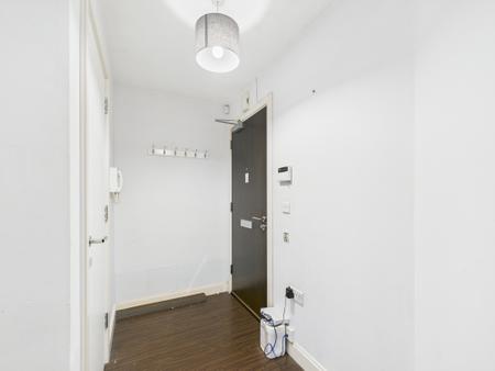 1 bedroom Flat to let in Southside Development, City Centre, Birmingham, B5