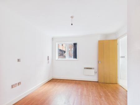 2 bedroom Flat for sale in Townsend Way, City Centre, Birmingham, B1