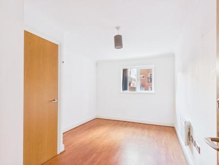 2 bedroom Flat for sale in Townsend Way, City Centre, Birmingham, B1