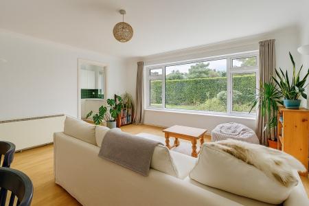 2 bedroom Flat for sale in Grove Road, Bristol, BS9