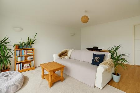 2 bedroom Flat for sale in Grove Road, Bristol, BS9