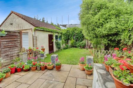 3 bedroom End of terrace house for sale in Petherton Road, Bristol, BS14