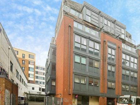 2 bedroom Flat to let in Charles Street, City Centre, Bristol, BS1