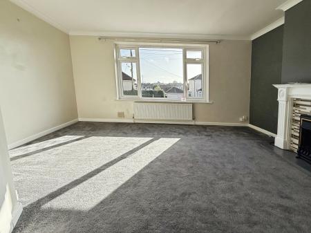 3 bedroom Detached house for sale in Alexandra Rd, Coalpit Heath, BS36