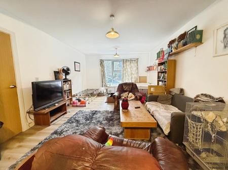 2 bedroom Flat for sale in Talavera Close, Old Market, Bristol, BS2