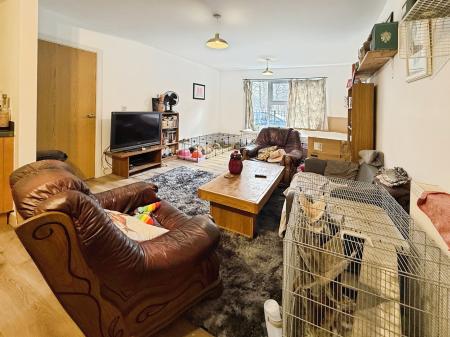 2 bedroom Flat for sale in Talavera Close, Old Market, Bristol, BS2