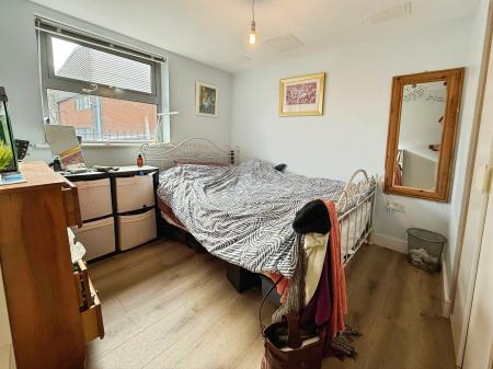 2 bedroom Flat for sale in Talavera Close, Old Market, Bristol, BS2