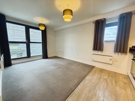 2 bedroom Flat for sale in Charles Street, City Centre, Bristol, BS1