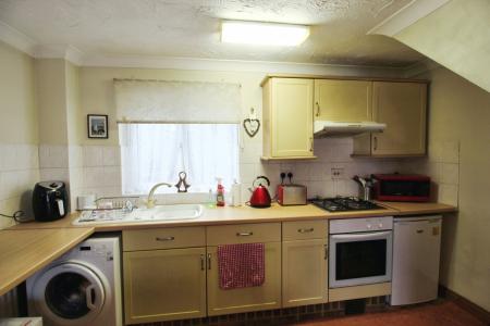 1 bedroom Semi-detached house to let in Bridgwater Road, Bedminster Down, Bristol, BS13