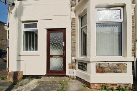 1 bedroom Flat to let in Montrose Park, Brislington, Bristol, BS4