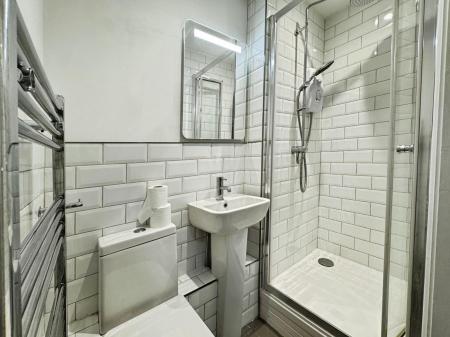 2 bedroom Town house to let in Redcross Lane, Old Market, Bristol, BS2