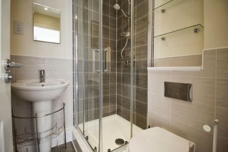 2 bedroom Flat for sale in Great Brier Leaze, Patchway, BS34