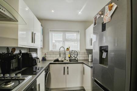 2 bedroom Terraced House to let in Murford Avenue, Bristol, BS13