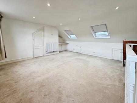 4 bedroom Terraced House for sale in Derry Road, Bedminster, Bristol, BS3