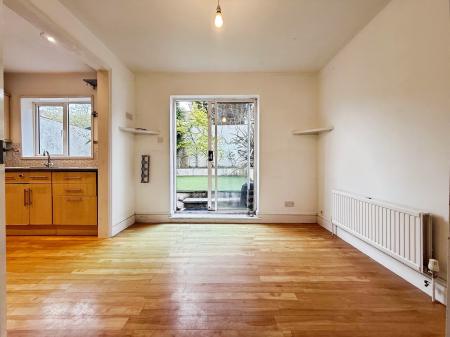 4 bedroom Terraced House for sale in Derry Road, Bedminster, Bristol, BS3