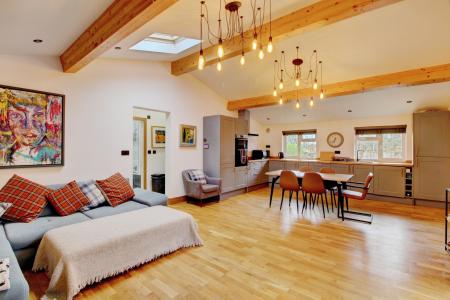 2 bedroom Flat to let in Common Lane, Churchill, BS25