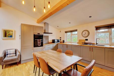 2 bedroom Flat to let in Common Lane, Churchill, BS25