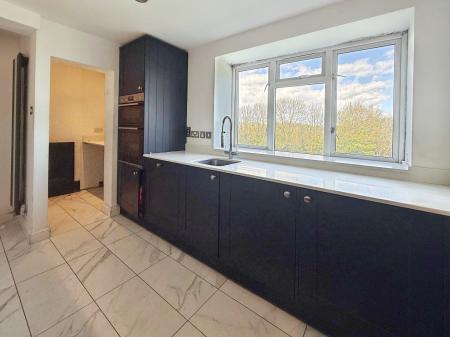 2 bedroom Flat for sale in Humberstan Walk, Bristol, BS11