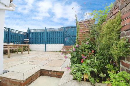 1 bedroom Flat for sale in Bath Road, Brislington, Bristol, BS4