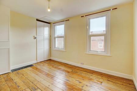 2 bedroom Terraced House to let in Hebron Road, Bedminster, Bristol, BS3