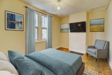 2 bedroom Terraced House to let in Hebron Road, Bedminster, Bristol, BS3