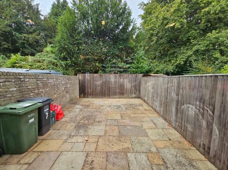 3 bedroom Terraced House to let in The Old Water Gardens, Blagdon, BS40