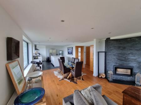 3 bedroom Detached house to let in Ham Lane, Dundry, BS41