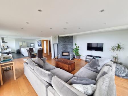 3 bedroom Detached house to let in Ham Lane, Dundry, BS41