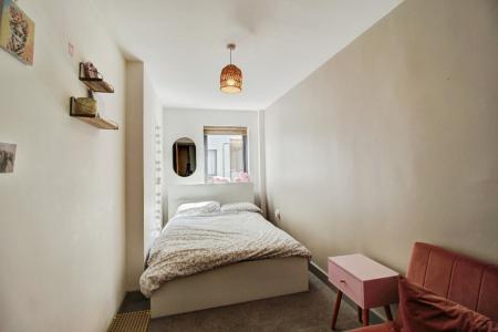 2 bedroom Flat to let in Paintworks, Arnos Vale, Bristol, BS4