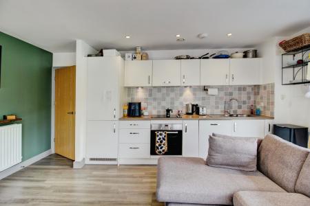 2 bedroom Flat to let in Paintworks, Arnos Vale, Bristol, BS4