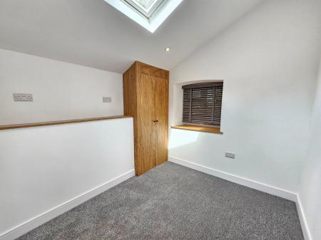 3 bedroom Cottage to let in 6 High Street, Backwell, BS29