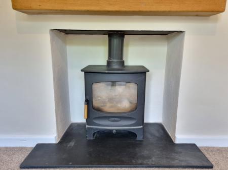 4 bedroom Semi-detached house to let in Brooklyn, Wrington, BS40
