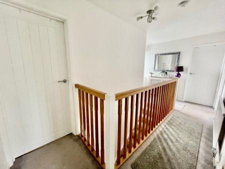 4 bedroom Detached house to let in Fairfield Close, Backwell, BS48