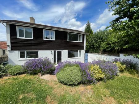 Fairfield Close, Backwell, BS48
